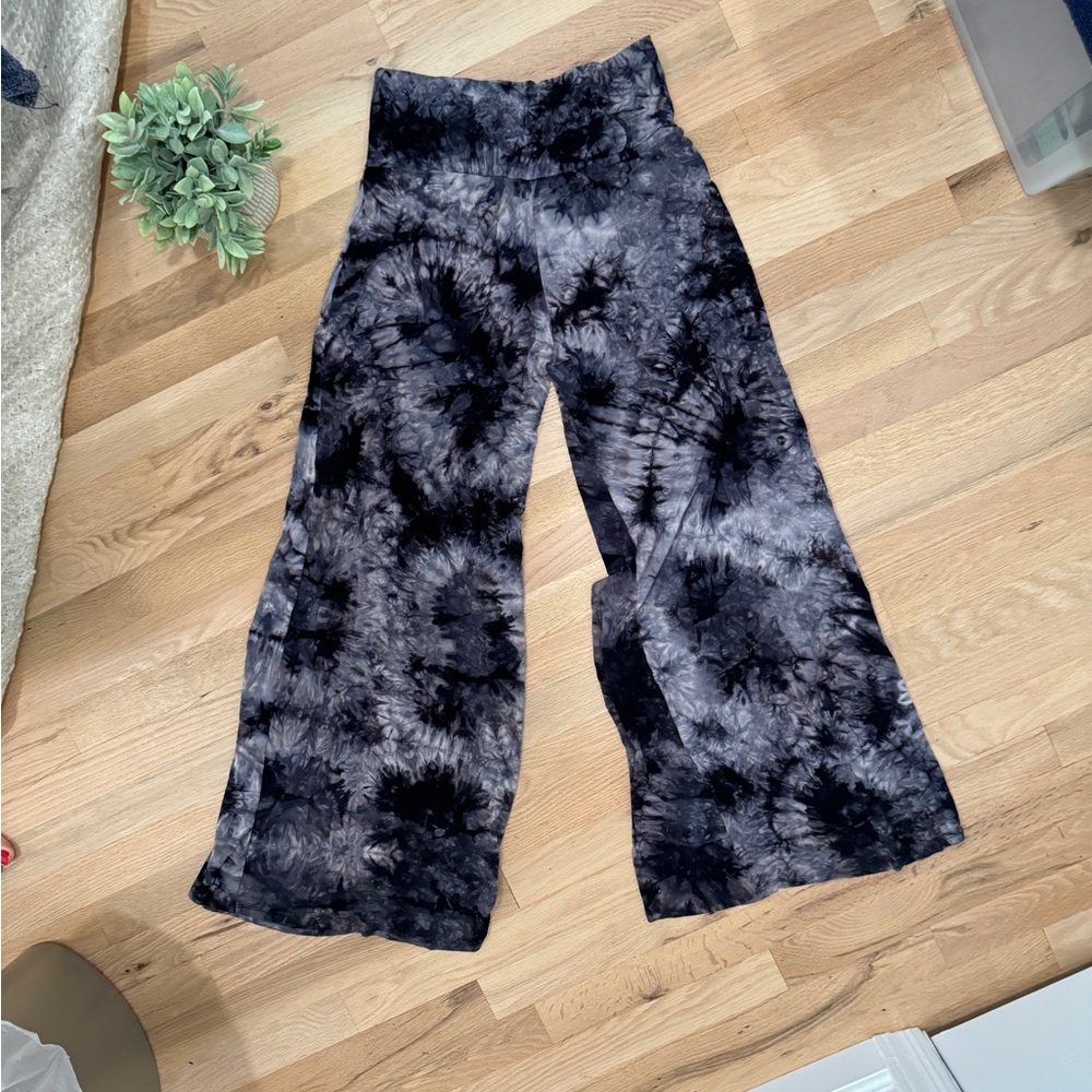 New MADE BY JOHNNY PANTS L tie dye wide leg Palazzo pants